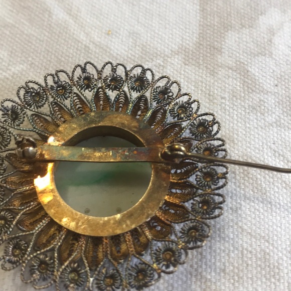 Vintage Silver & Carved Jade Brooch - Picture 4 of 5
